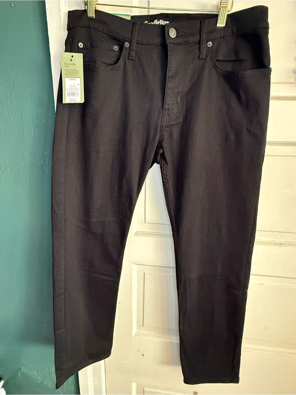 Goodfellow Men’s Black Denim Jeans, NWT. Size 34 waist and 30 inseam.